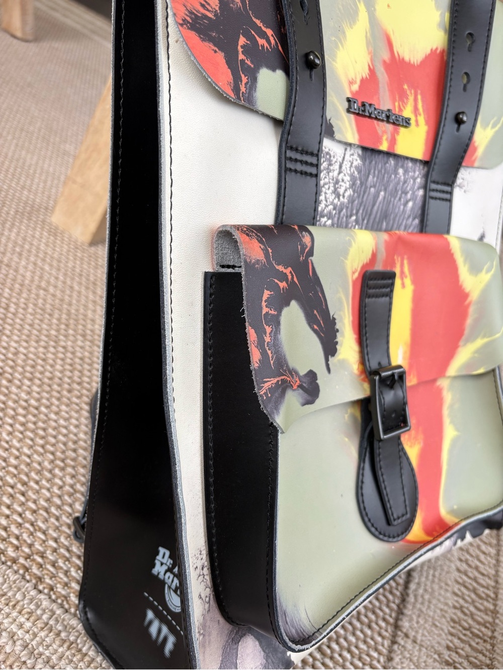 Dr. Martens x TATE Museum | Ithell Colquhoun ULTRA RARE Docs Leather Backpack - Picture 7 of 16